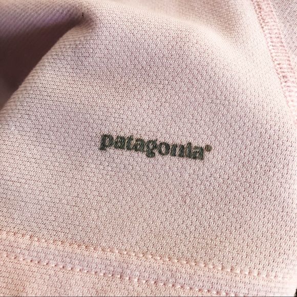 Patagonia half-zip pink base layer pullover, XL - Picture 3 of 7